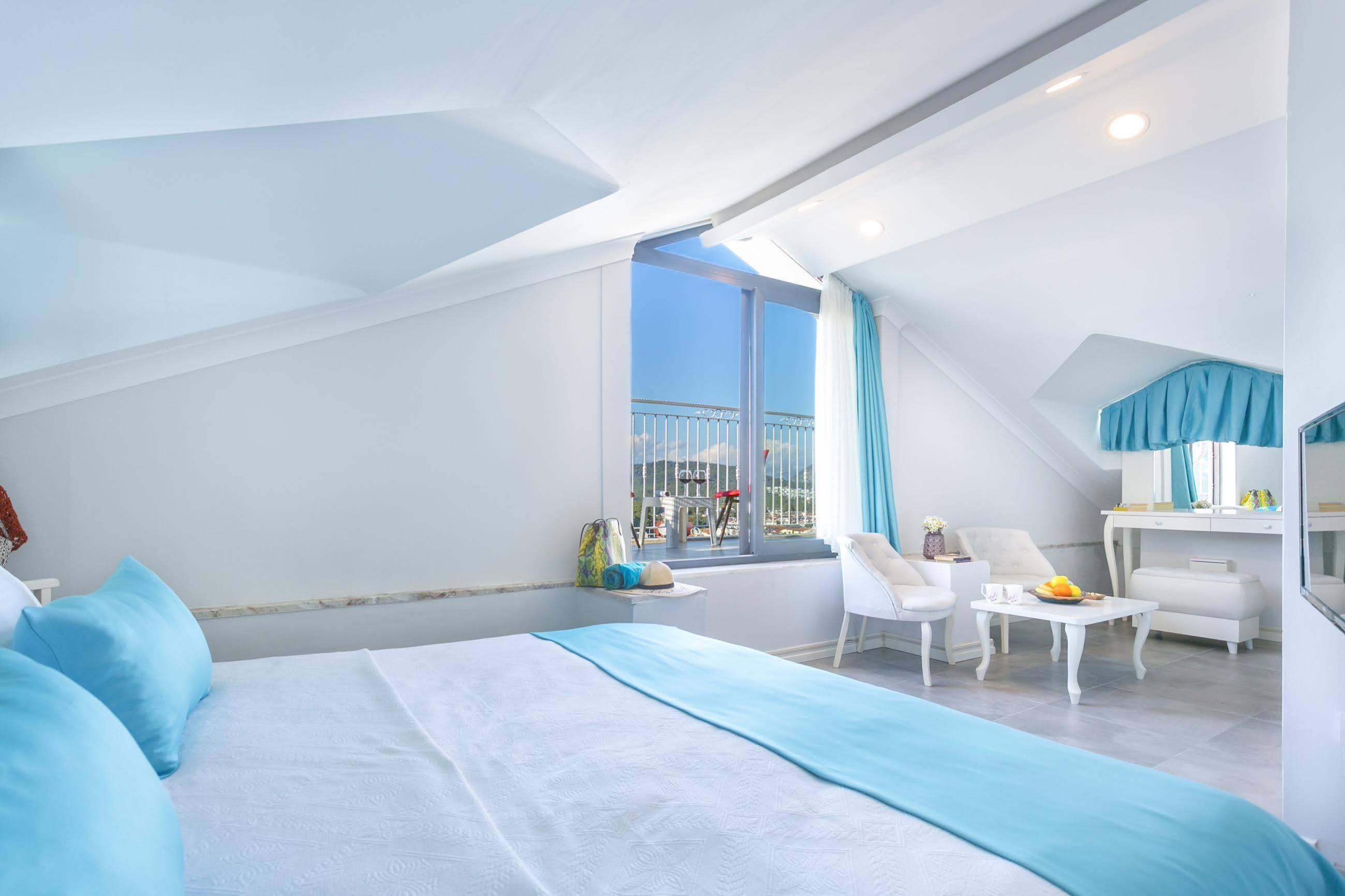 Monastery Suites Hotel-Fethiye 올루데니스 외부 사진